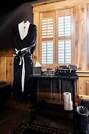 Vrooman Mansion B&B