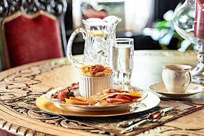 Vrooman Mansion B&B