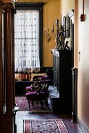 Vrooman Mansion B&B