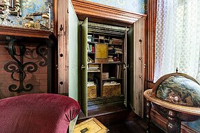 Vrooman Mansion B&B