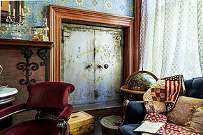 Vrooman Mansion B&B