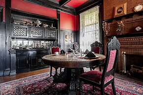 Vrooman Mansion B&B