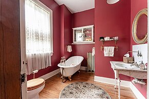 Vrooman Mansion B&B