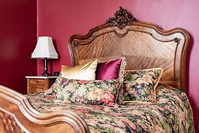 Vrooman Mansion B&B
