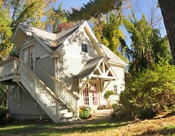 Alpine Haus Bed & Breakfast Inn