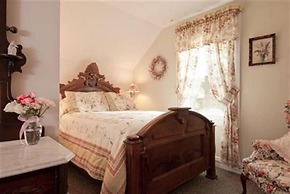 Alpine Haus Bed & Breakfast Inn