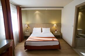 Davitel Tobacco Hotel