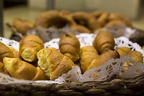 Davitel Tobacco Hotel