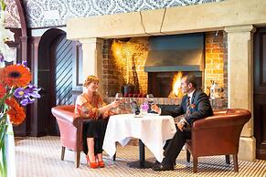 Harvey's Point Hotel