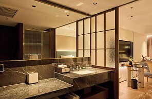 Wyndham Grand Plaza Royale Ningbo