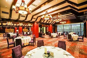 Wyndham Grand Plaza Royale Ningbo