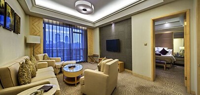 Wyndham Grand Plaza Royale Ningbo
