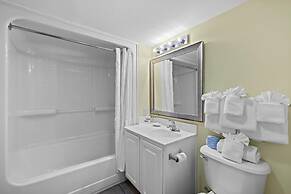 Paradise Resort