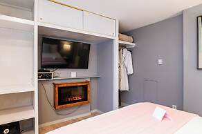 Inn at Haystack Rock