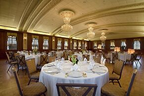 The Skirvin Hilton Oklahoma City