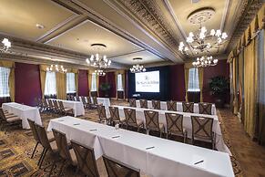 The Skirvin Hilton Oklahoma City