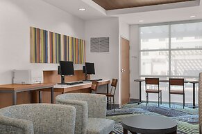 Holiday Inn Express Hotel Sacramento Airport Natomas by IHG