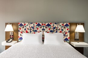 Hampton Inn Belle Vernon