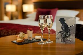 Leopold Hotel