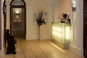 Leopold Hotel