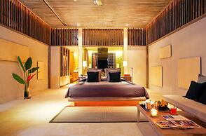 Sri Panwa Phuket Luxury Pool Villa Hotel