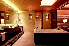 Sri Panwa Phuket Luxury Pool Villa Hotel