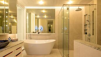 Sri Panwa Phuket Luxury Pool Villa Hotel