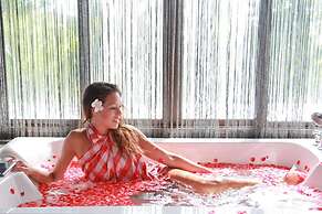 Sri Panwa Phuket Luxury Pool Villa Hotel