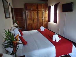 La Catalina Hotel and Suites