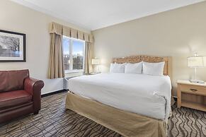 Cherry Tree Inn & Suites