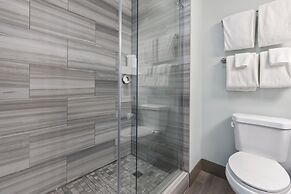 Cherry Tree Inn & Suites