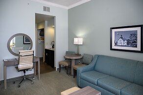 Cherry Tree Inn & Suites