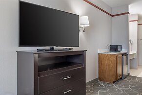 Best Western Limestone Inn & Suites