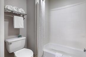 Best Western Limestone Inn & Suites