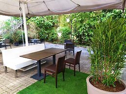 MajesticHouse Conference & Restaurant