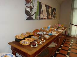 MajesticHouse Conference & Restaurant