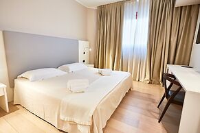 MajesticHouse Conference & Restaurant