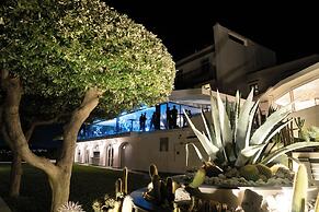 Cala Moresca Hotel
