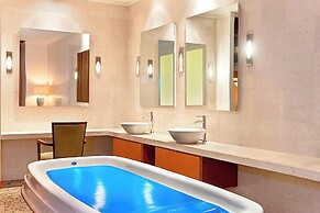 Sheraton Ningbo Hotel