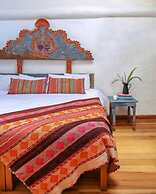 ARQUEOLOGO EXCLUSIVE SELECTION - Casa Peralta