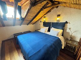 ARQUEOLOGO EXCLUSIVE SELECTION - Casa Peralta