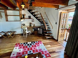 ARQUEOLOGO EXCLUSIVE SELECTION - Casa Peralta