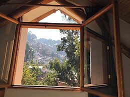 ARQUEOLOGO EXCLUSIVE SELECTION - Casa Peralta