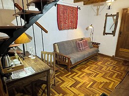 ARQUEOLOGO EXCLUSIVE SELECTION - Casa Peralta