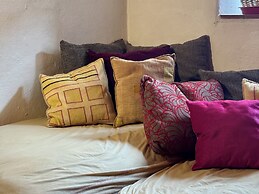 ARQUEOLOGO EXCLUSIVE SELECTION - Casa Peralta