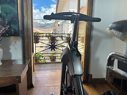 ARQUEOLOGO EXCLUSIVE SELECTION - Casa Peralta