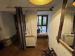 ARQUEOLOGO EXCLUSIVE SELECTION - Casa Peralta