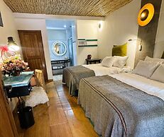 ARQUEOLOGO EXCLUSIVE SELECTION - Casa Peralta