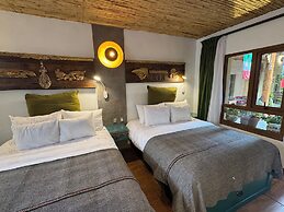 ARQUEOLOGO EXCLUSIVE SELECTION - Casa Peralta