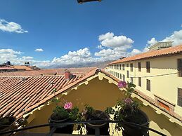 ARQUEOLOGO EXCLUSIVE SELECTION - Casa Peralta